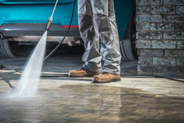 Post-Construction Pressure Washing in Hillsborough, CA